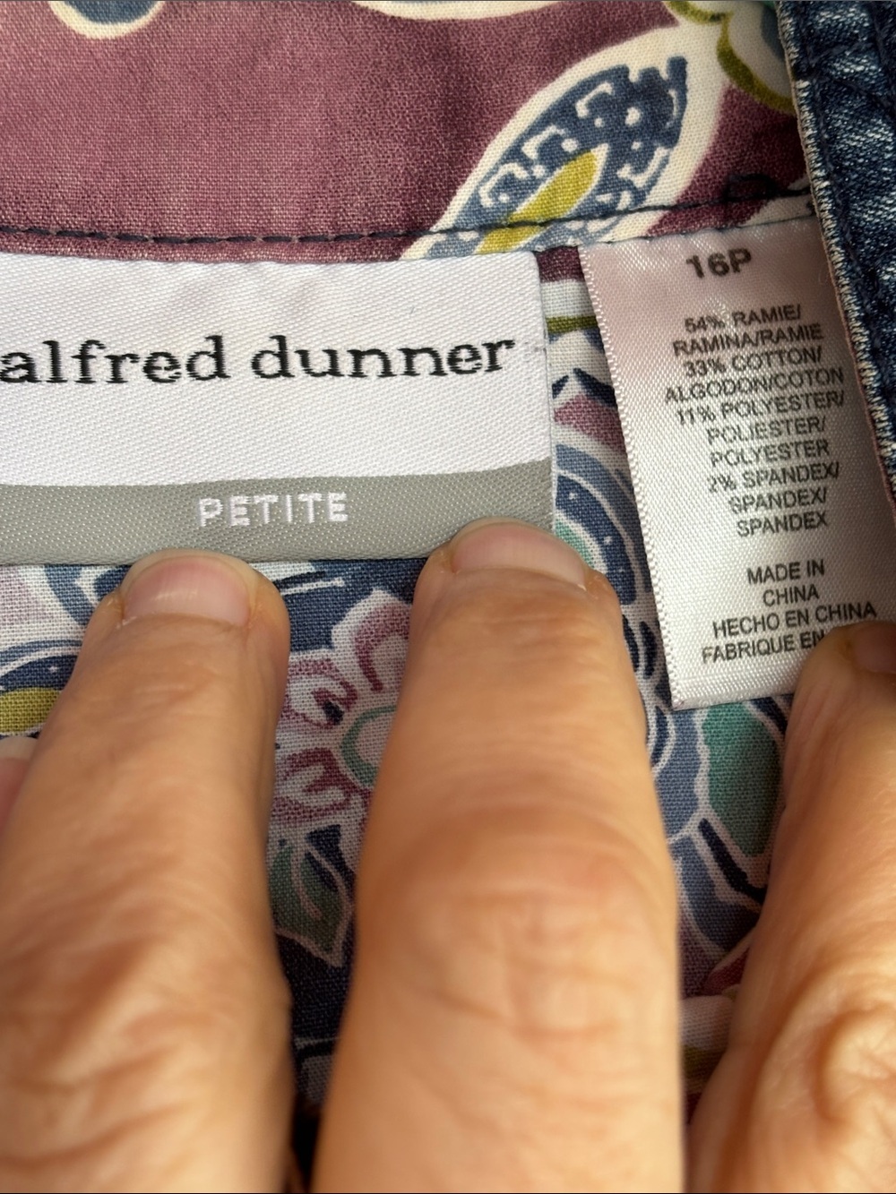 Alfred Dunner Embroidered Denim Jacket Mandarin Collar Paisley Trim 16P - Picture 6 of 8